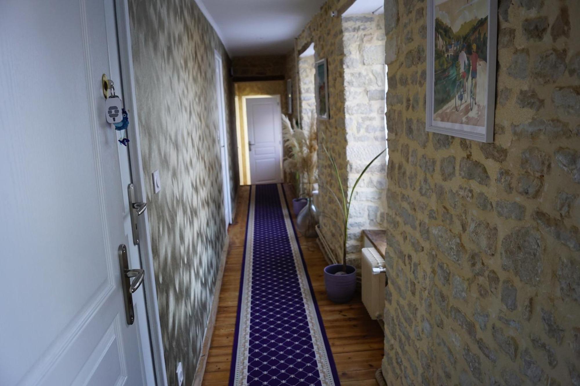 Bed and Breakfast Ferme Aux Leopards Normands Mandeville-en-Bessin Exterior foto
