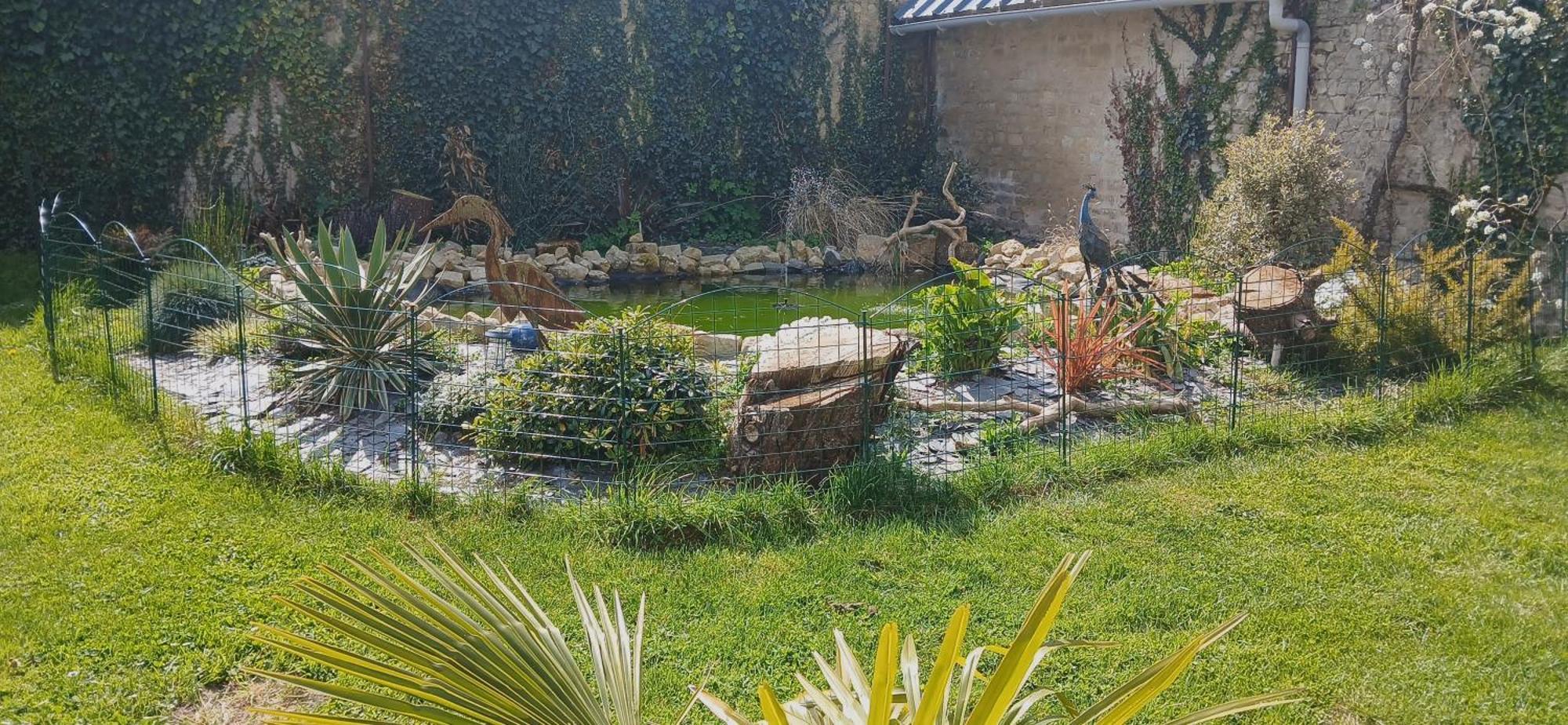 Bed and Breakfast Ferme Aux Leopards Normands Mandeville-en-Bessin Exterior foto