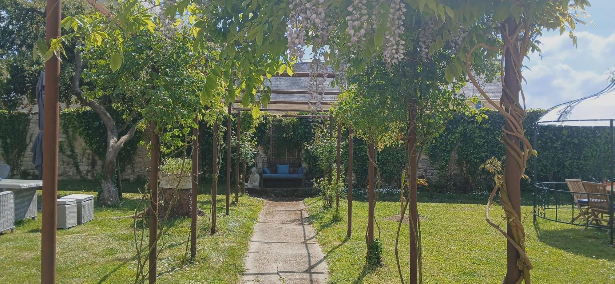 Bed and Breakfast Ferme Aux Leopards Normands Mandeville-en-Bessin Exterior foto